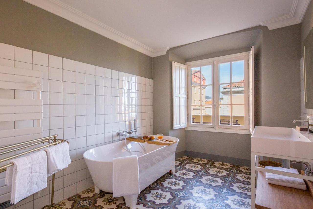 A Casa Reale バスティア エクステリア 写真